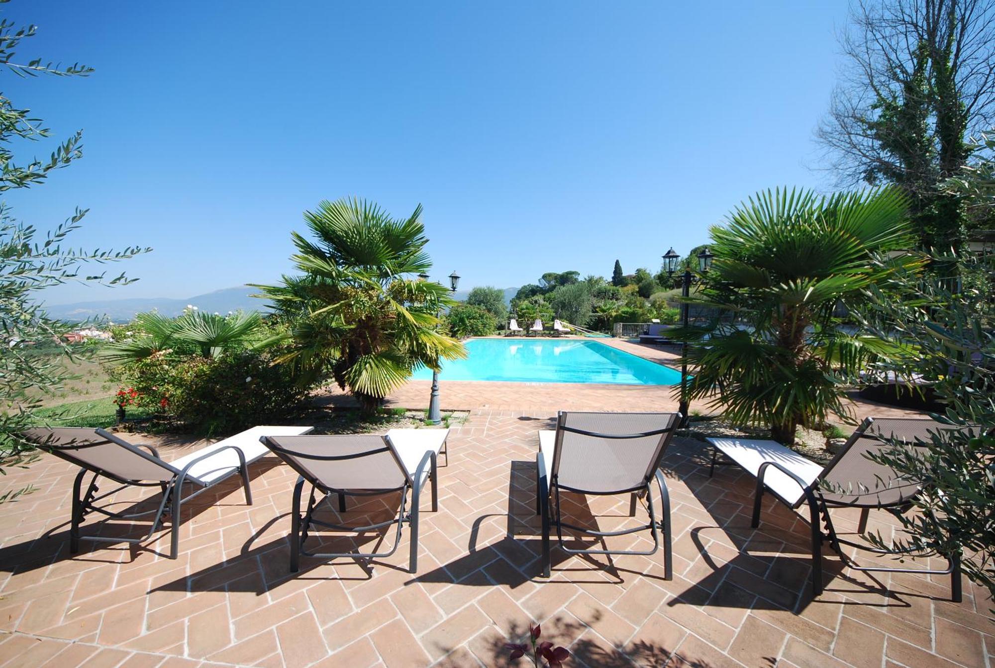 Spoleto By The Pool Pensionat Exteriör bild