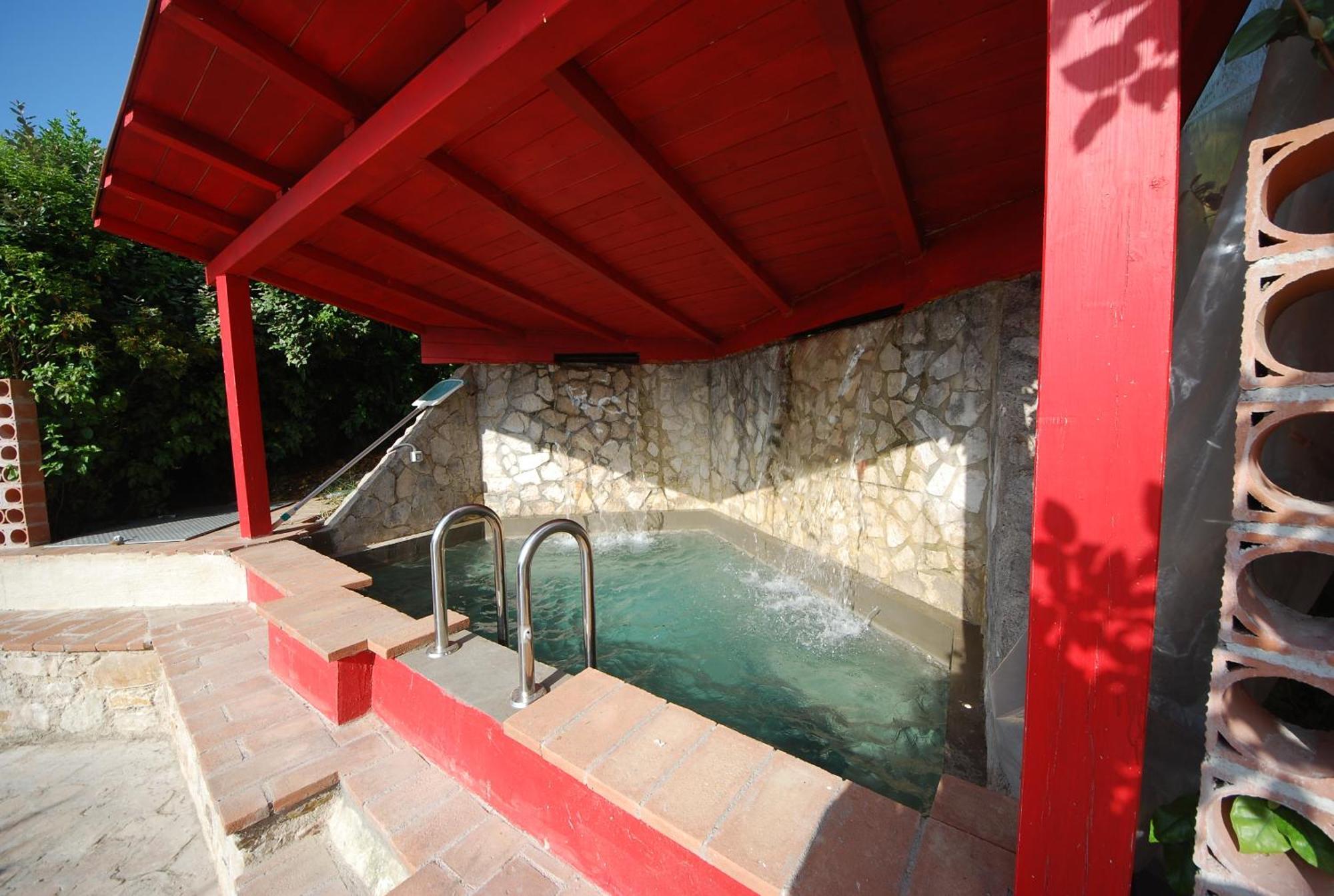 Spoleto By The Pool Pensionat Exteriör bild